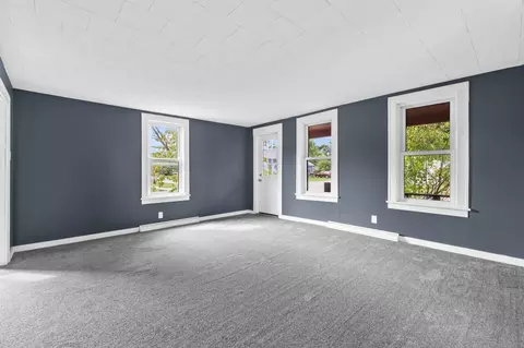 Living - 135 S D St, Cheboygan, MI 49721 photo 1 of 6