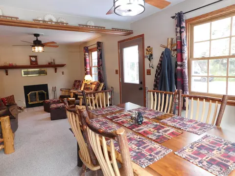 Dining - 286 E M-72 Hwy, Grayling, MI 49738 photo 1 of 4