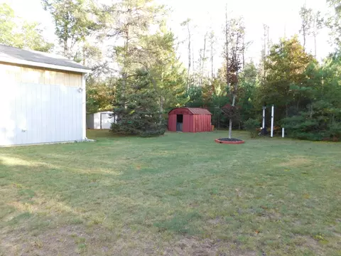 Exterior - 286 E M-72 Hwy, Grayling, MI 49738 photo 8 of 25