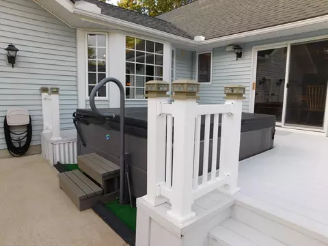 Exterior - 286 E M-72 Hwy, Grayling, MI 49738 photo 4 of 25