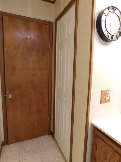 Bath - 286 E M-72 Hwy, Grayling, MI 49738 photo 6 of 9
