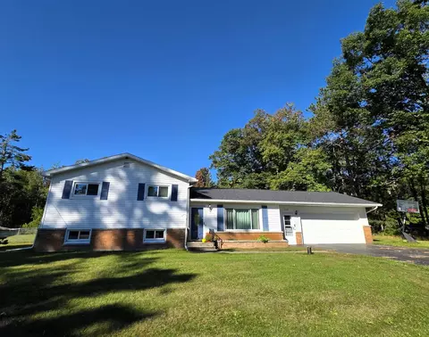 7688 S Us Highway 23, Ossineke, MI 49766