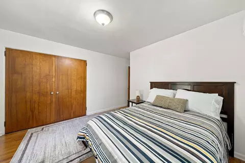 Bedroom - 909 Brooks St, Roscommon, MI 48653 photo 6 of 6