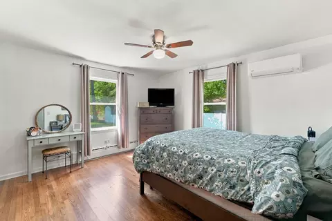 Bedroom - 909 Brooks St, Roscommon, MI 48653 photo 1 of 6