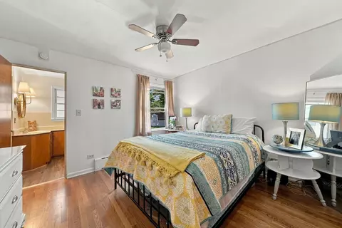 Bedroom - 909 Brooks St, Roscommon, MI 48653 photo 3 of 6