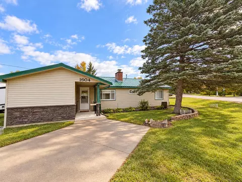 1604 Otsego Rd, Saint Helen, MI 48656