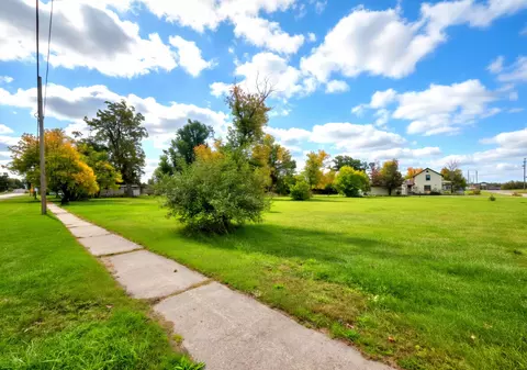 712 E Main St #& 702 & 722, Vanderbilt, MI 49795 photo 6