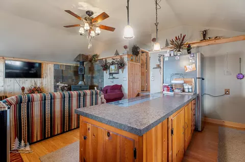 Kitchen - 1725 Fleming Rd, Lewiston, MI 49756 photo 4 of 6