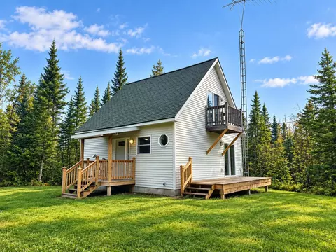 2430 Mud Lake Hwy, Posen, MI 49776