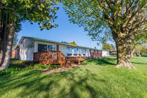 190 Riverside Dr, Cheboygan, MI 49721 photo 42