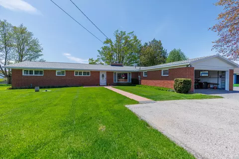 190 Riverside Dr, Cheboygan, MI 49721 photo 38