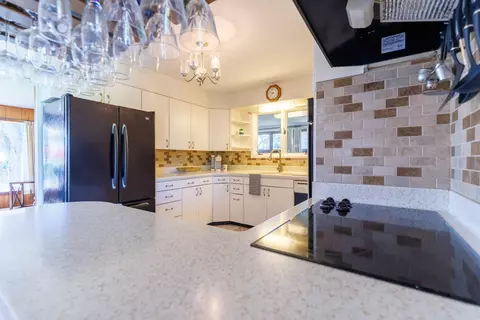 190 Riverside Dr, Cheboygan, MI 49721 photo 43