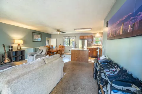 1425 S Mapleleaf Dr, Gaylord, MI 49735