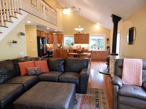 Living - 2038 Marion Ct, Frederic, MI 49733 photo 2 of 3