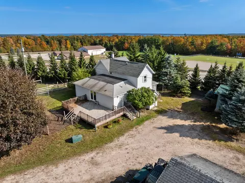 View/Area - 10522 Rotter Rd, Alanson, MI 49706 photo 4 of 11