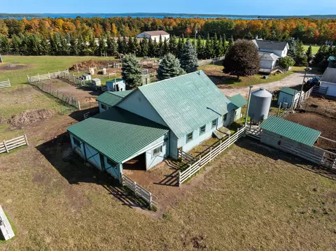 View/Area - 10522 Rotter Rd, Alanson, MI 49706 photo 5 of 11