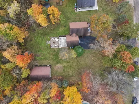 View/Area - 308 Winchester Dr, Roscommon, MI 48653 photo 1 of 9