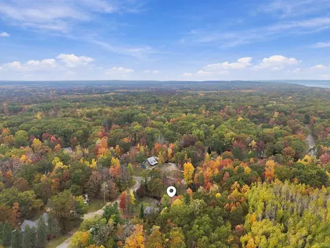 View/Area - 308 Winchester Dr, Roscommon, MI 48653 photo 6 of 9