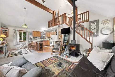 Living - 308 Winchester Dr, Roscommon, MI 48653 photo 2 of 5