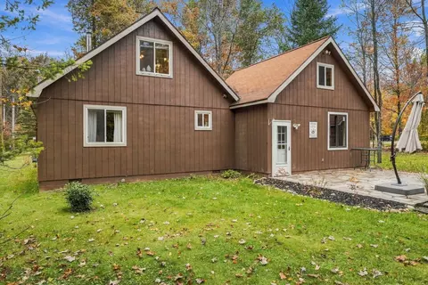Exterior - 308 Winchester Dr, Roscommon, MI 48653 photo 2 of 7