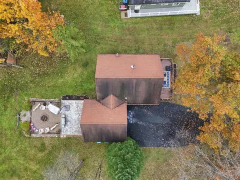 View/Area - 308 Winchester Dr, Roscommon, MI 48653 photo 3 of 9