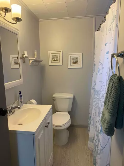 Bath - 2389 Werth Rd, Alpena, MI 49707 photo 1 of 1