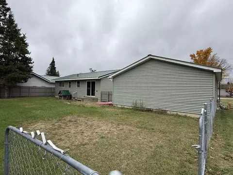 708 Plum St, Grayling, MI 49738 photo 11