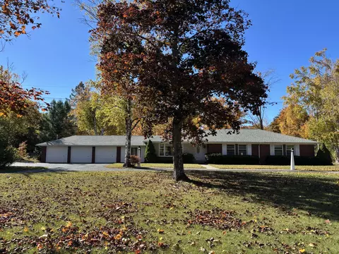 2748 N Us 23 Hwy, Rogers City, MI 49779