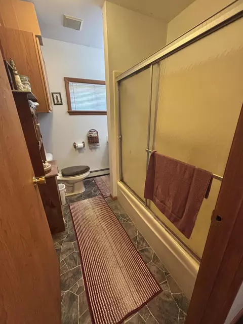 Bath - 2964 Greenwood Rd, Grayling, MI 49738 photo 1 of 2