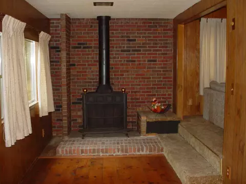 10237 Washington Ave, Grayling, MI 49738 photo 3