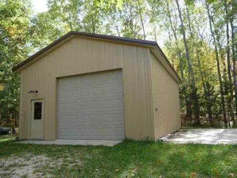 5165 Greenacres Dr, Frederic, MI 49733 photo 5
