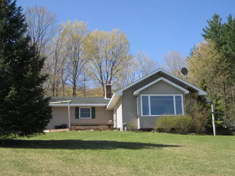 4094 Maxwell Rd, Petoskey, MI 49770 photo 13