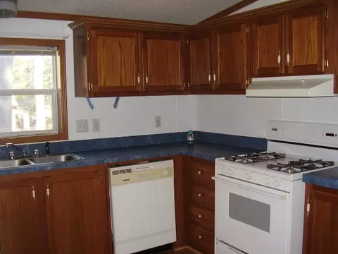 417 S Vine St, Mio, MI 48647 photo 5