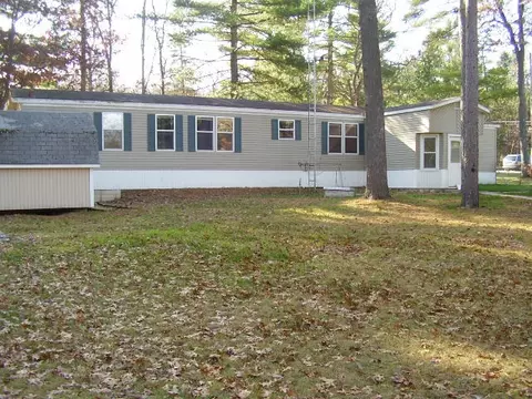 417 S Vine St, Mio, MI 48647 photo 2