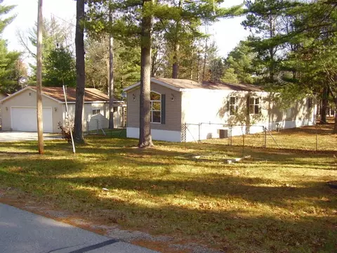 417 S Vine St, Mio, MI 48647 photo 1