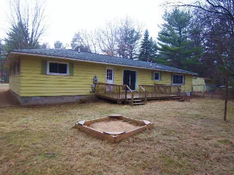 303 Brookside Ct, Roscommon, MI 48653 photo 2