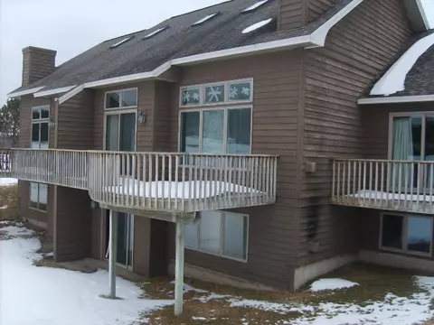 1840 Bear Paw Trl, Vanderbilt, MI 49795 photo 2