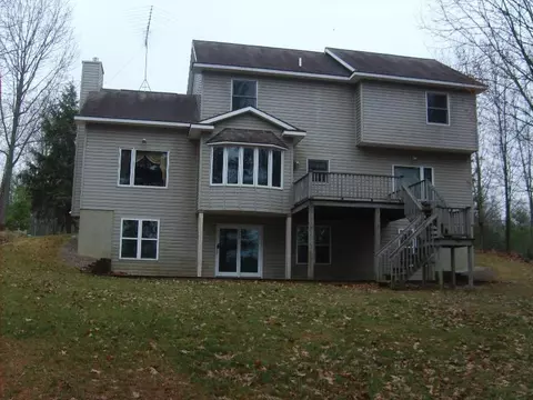5152 Green Acres Dr, Frederic, MI 49733 photo 2