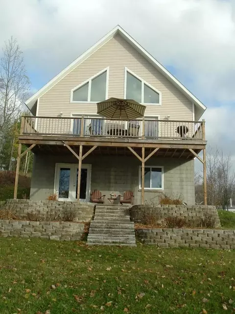 15612 Lakeview Dr, Wolverine, MI 49799 photo 1