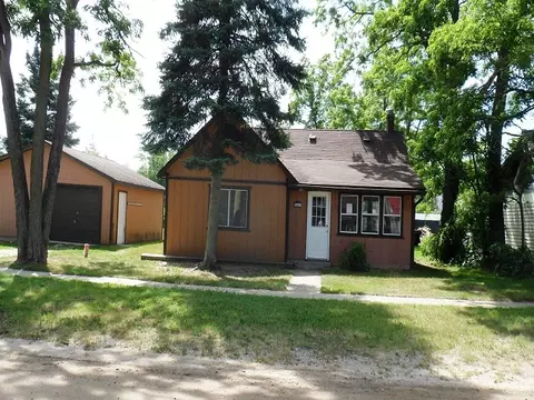 6441 Center St, Frederic, MI 49733 photo 1