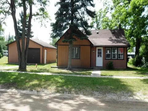 6441 Center St, Frederic, MI 49733 photo 2