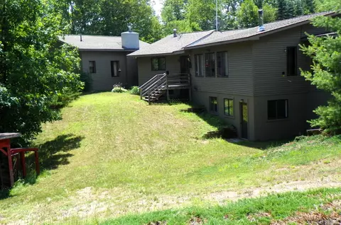 2498 Mcgregor Rd, Vanderbilt, MI 49795 photo 3