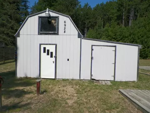 6928 Milton Road Alanson Mi 49706 Rd, Alanson, MI 49706 photo 4