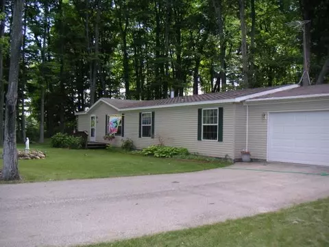 7151 Pheasant Run, Cheboygan, MI 49721 photo 1
