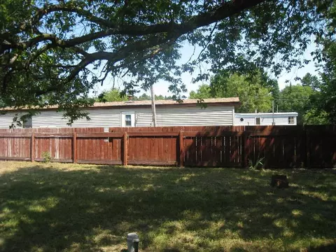 8044 Maple St, Vanderbilt, MI 49795 photo 9