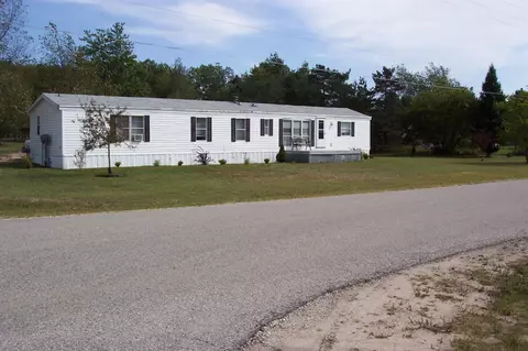 312 Zipf Street Pellston Mi 49769 St, Pellston, MI 49769 photo 10