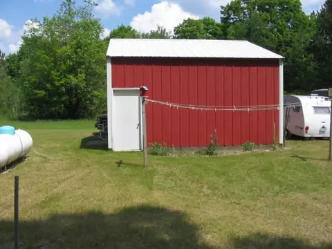 869 Thumb Lake Rd, Vanderbilt, MI 49795 photo 2