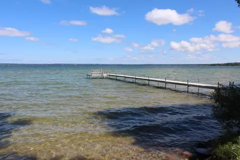 819 Needle Point Dr, Cheboygan, MI 49721 photo 14