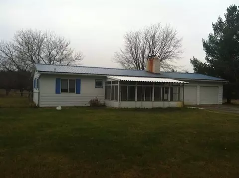 2434 Maier Rd, Mio, MI 48647 photo 1