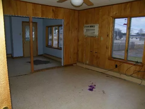 410 W Main St, Vanderbilt, MI 49795 photo 8